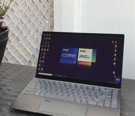 hpihris|Intel Iris Laptops with Integrated Graphics .